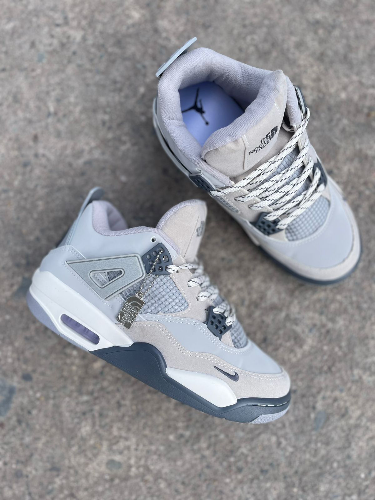 JORDAN RETRO 4 GRIS