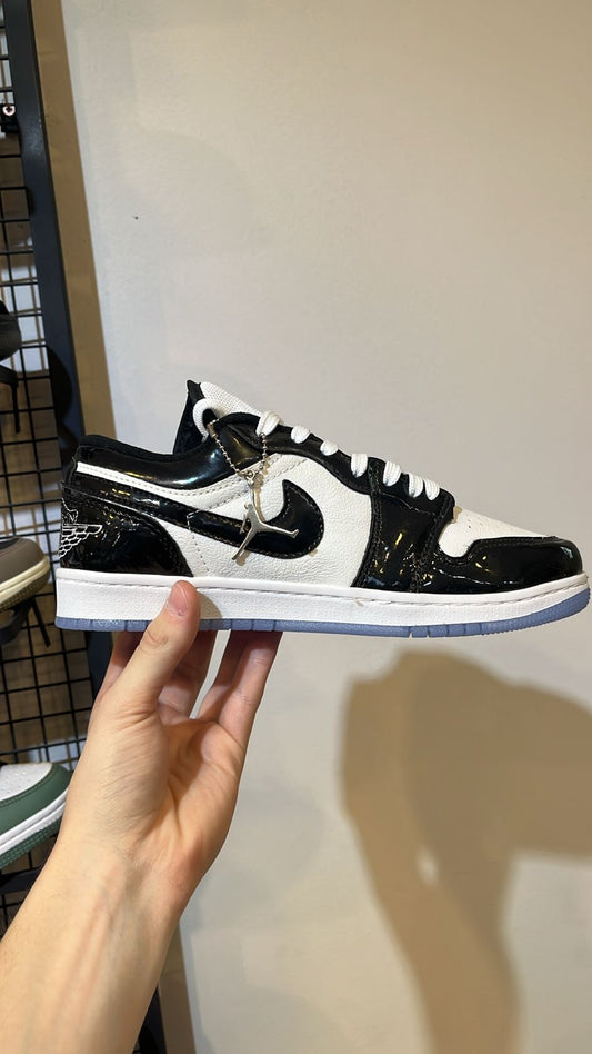 JORDAN PANDA CHAROLADA