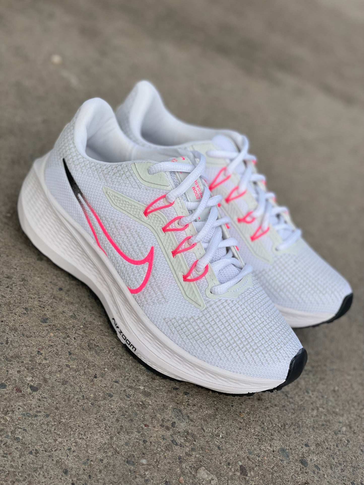 PEGASUS BLANCAS CON ROSA