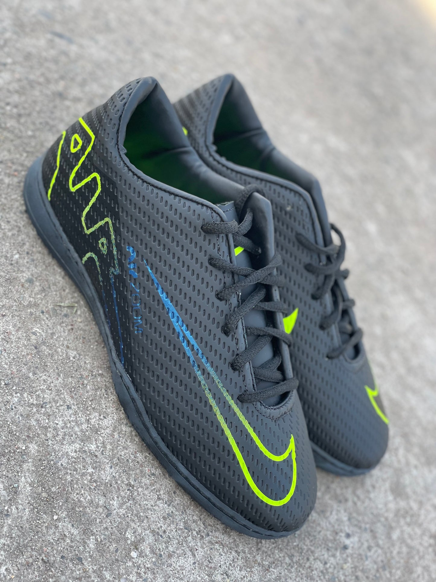 BOTINES F5 NEGROS - VERDE