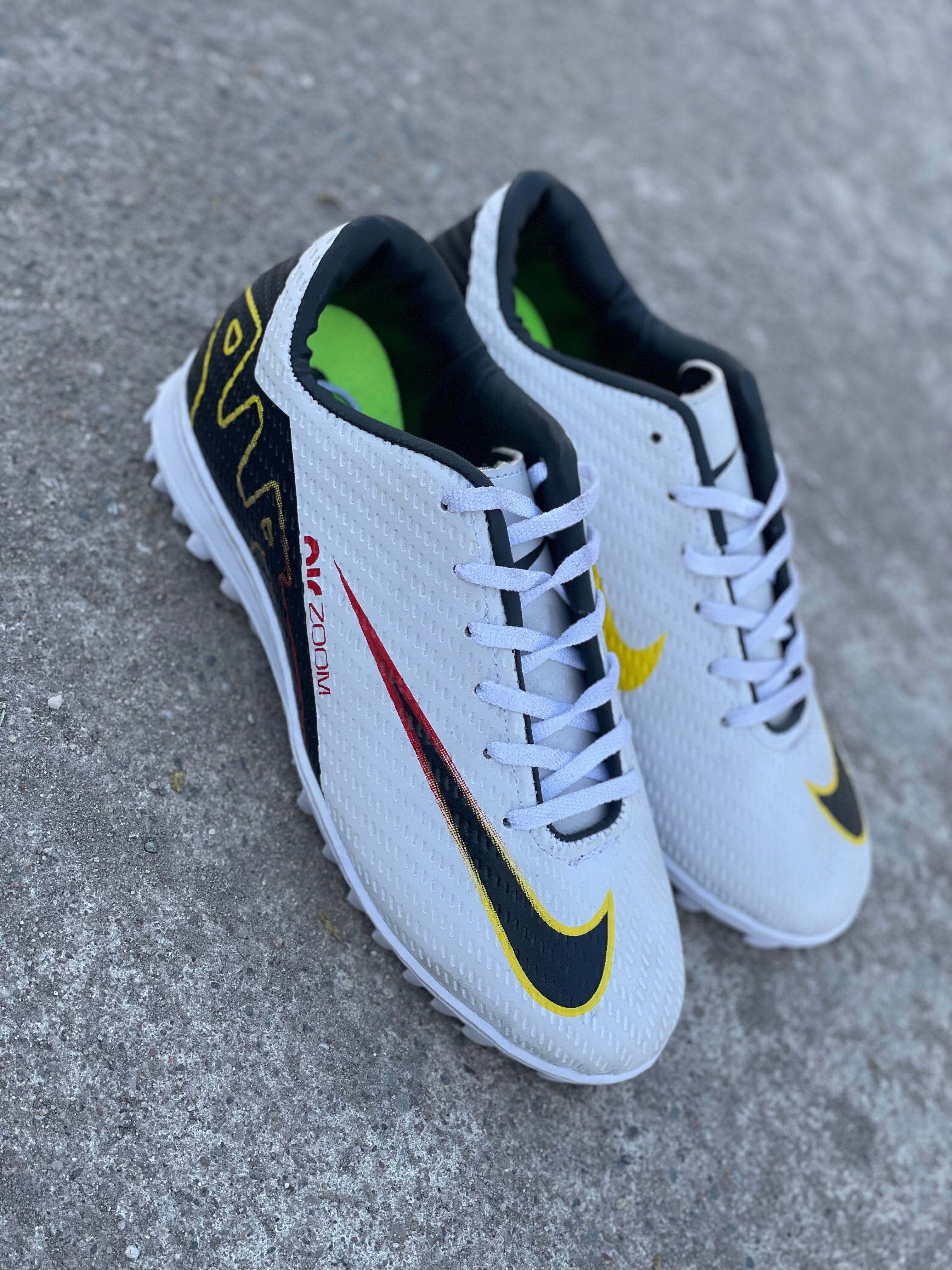 BOTINES F5 MERCURIAL BLANCO