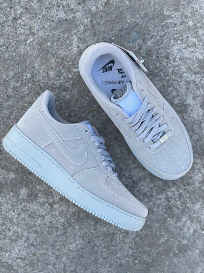 AIR FORCE GAMUZADA GRIS