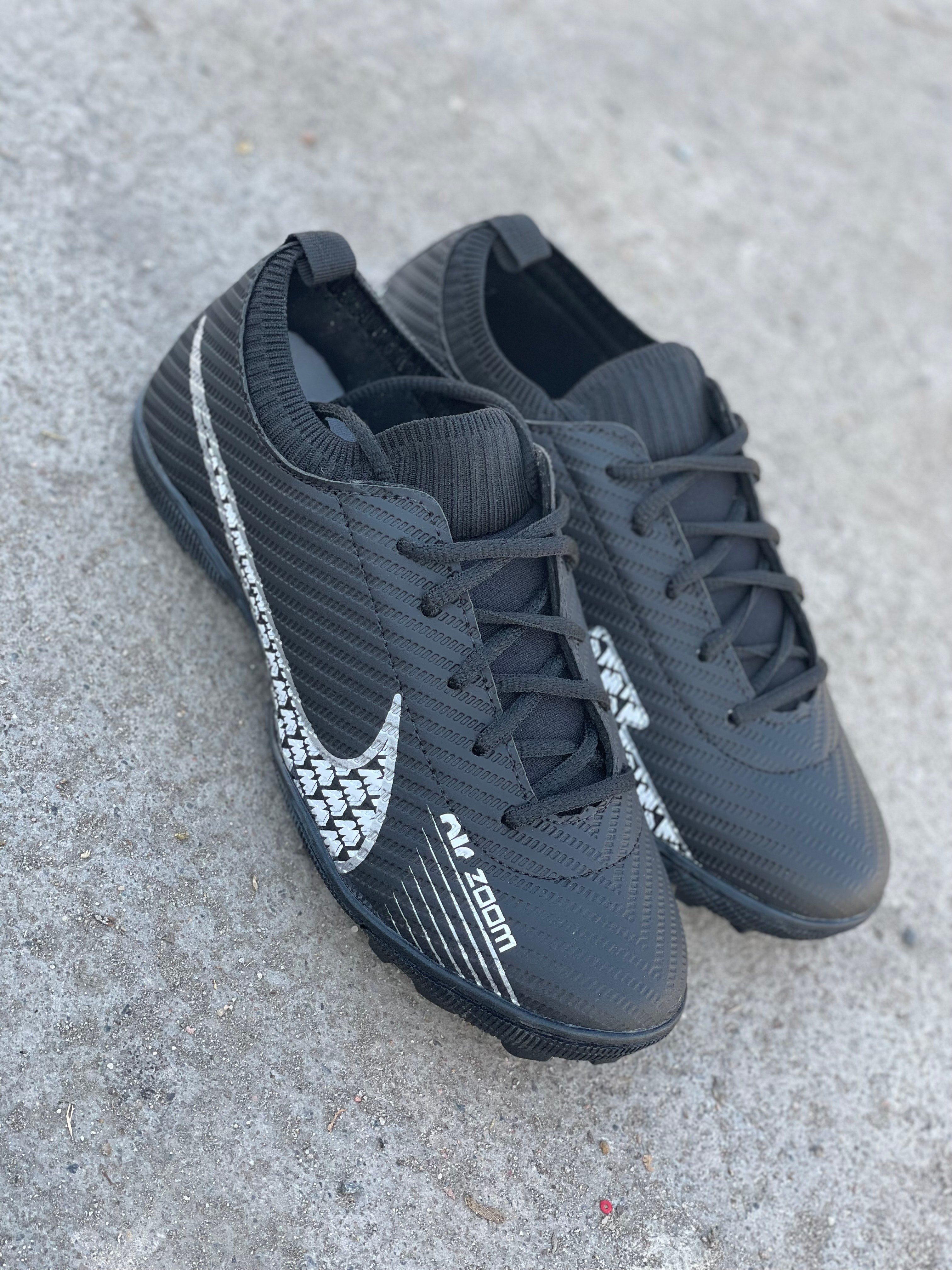 BOTINES F5 AIR ZOOM NEGRO